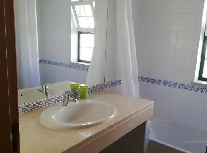 V2 U Vakantiehuis Olhos de Agua (Albufeira)